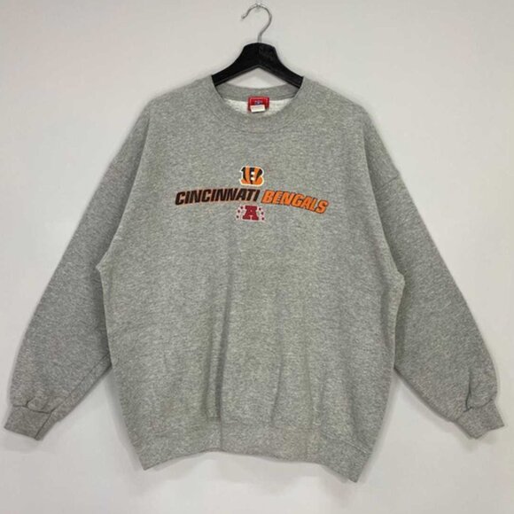 Vintage Cincinnati Bengals NFL Sweatshirt, Retro Football Cincinnati Shirt Tee - Picture 1 of 2